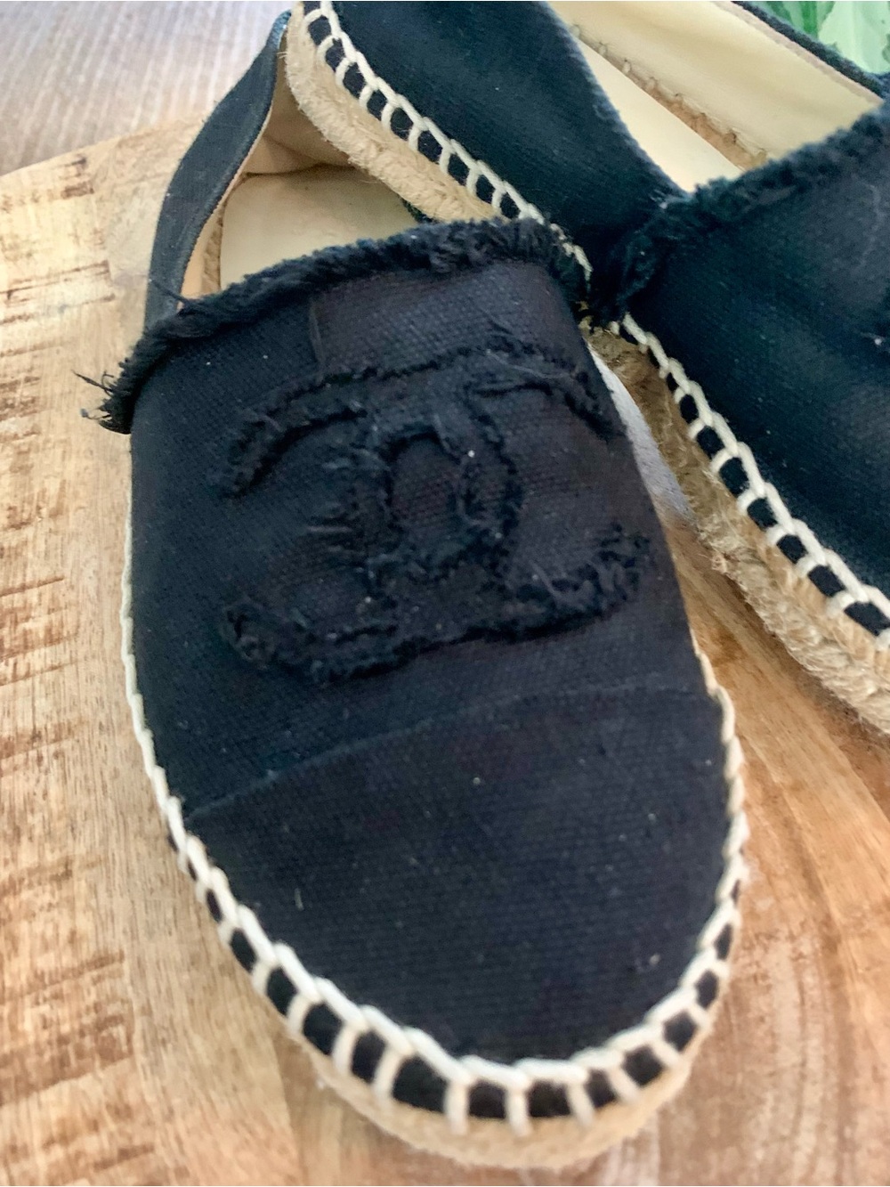 CHANEL Black Canvas Espadrille Slippers with CC Stitching - Picture 2 of 7